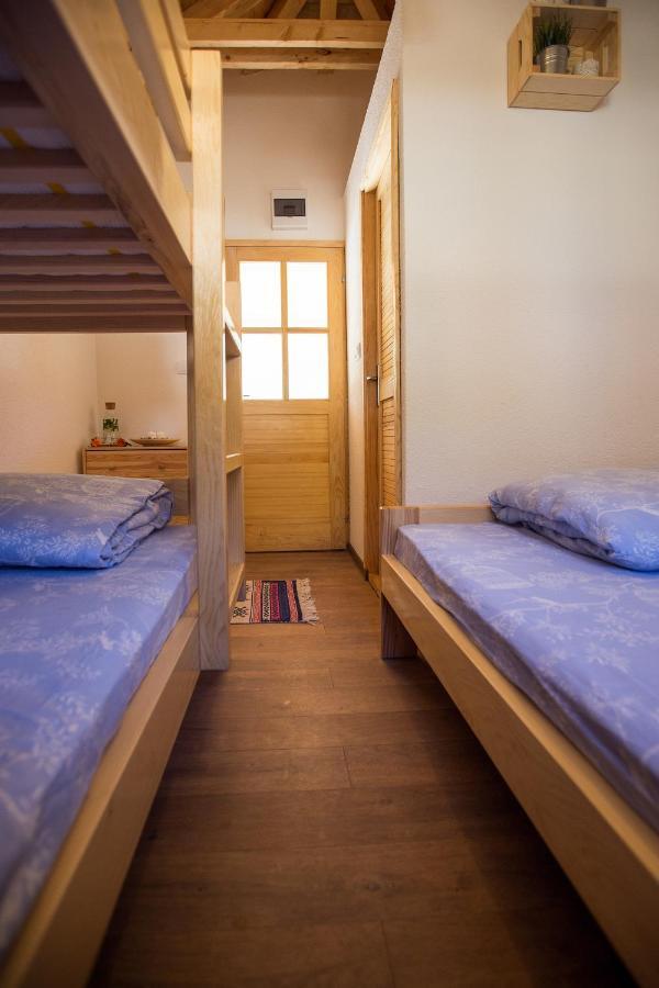 Outdoor Resort Tarasport Φότσα Εξωτερικό φωτογραφία